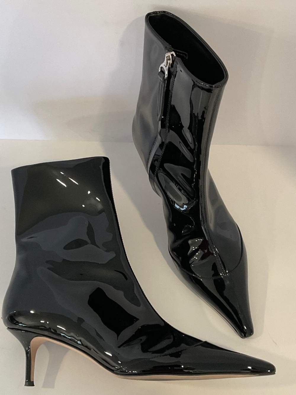 AEYDE Roe Patent Leather Boot in Black EU39 Size 8